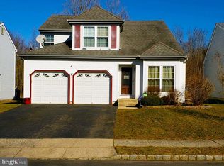 121 Ridgewood Way, Burlington, NJ 08016