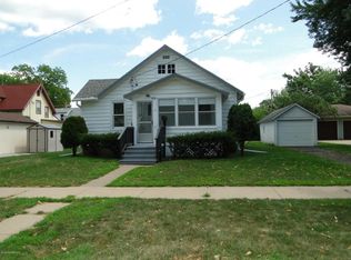 509 W Center St, Lake City, MN 55041