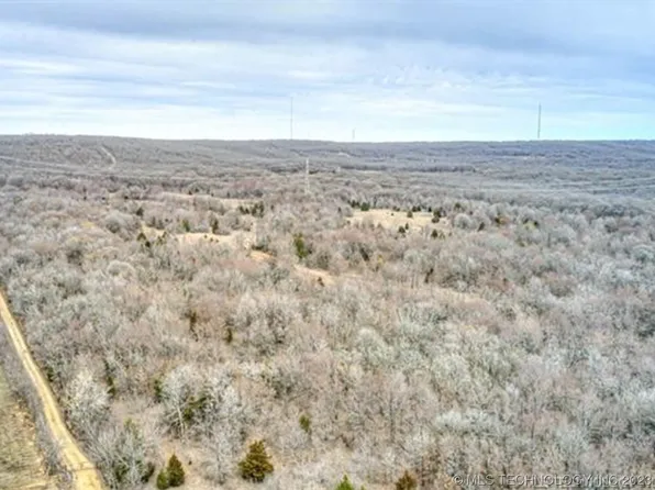 80 N 320 Rd, Haskell, OK 74436