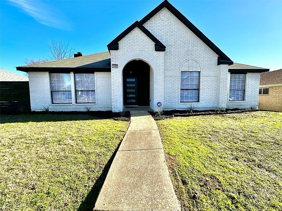 1st image of 2108 Cedarwood Dr