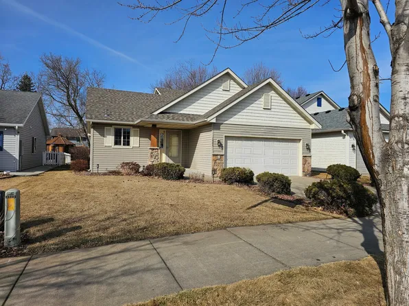 1905 W Oakes Dr, Saint Cloud, MN 56303