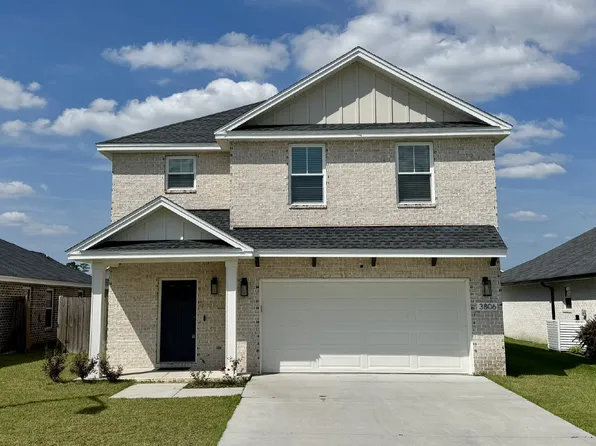 3806 Heartwood St, Panama City, FL 32404