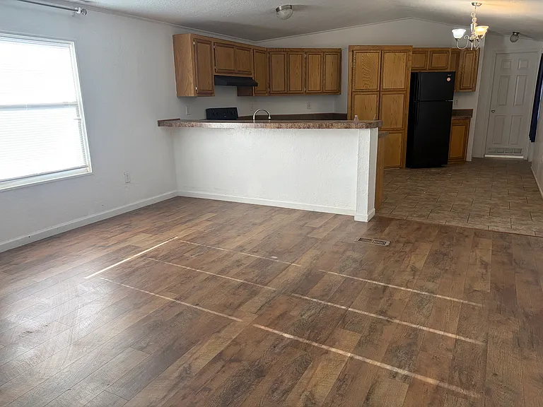 23 Paradise Ave — Photo 13
