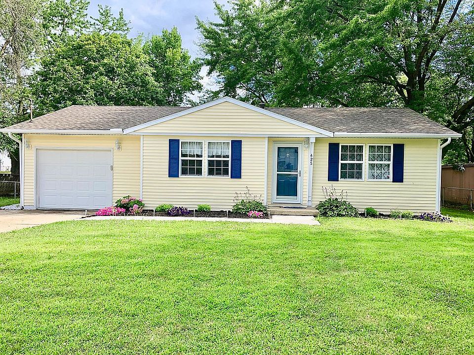 425 W Roberts Mt Zion Il