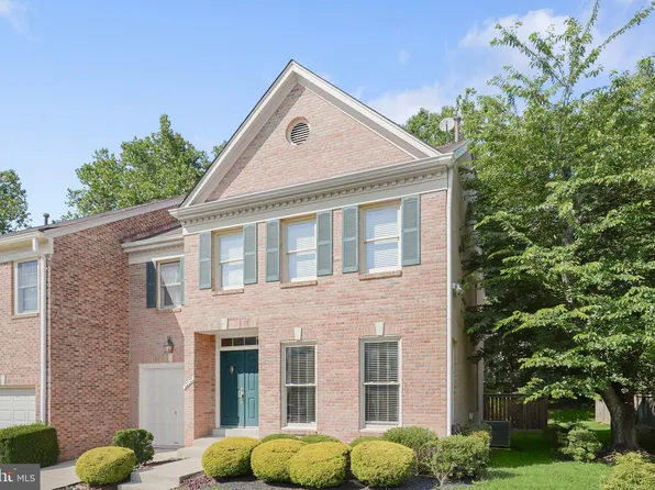 12121 Gatewater Dr, Potomac, MD 20854