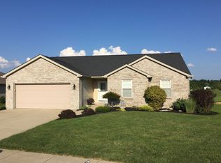 1183 S Deer Run, Ellettsville, IN 47429