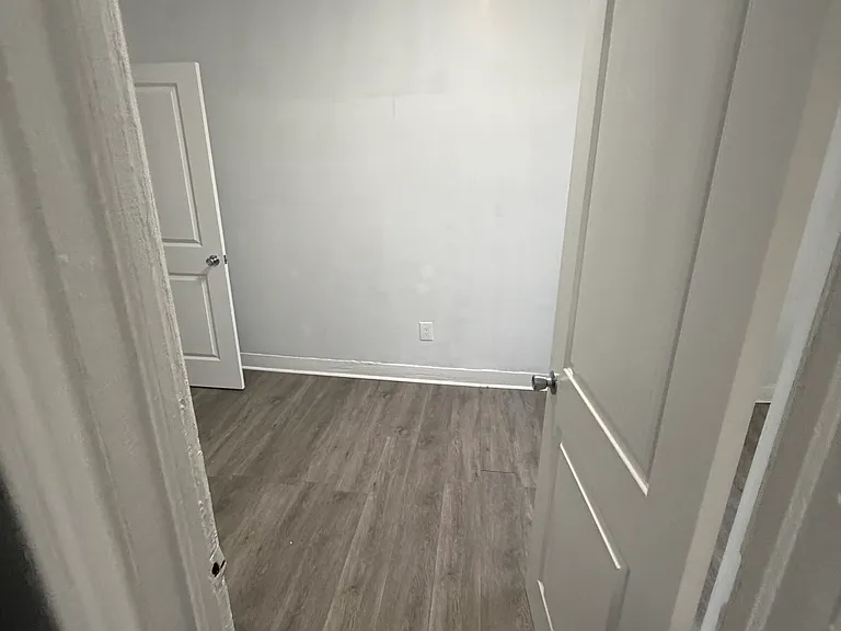 195 Parker Ave #12 — Photo 9
