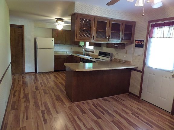 3rd image of 153 County Road 1302