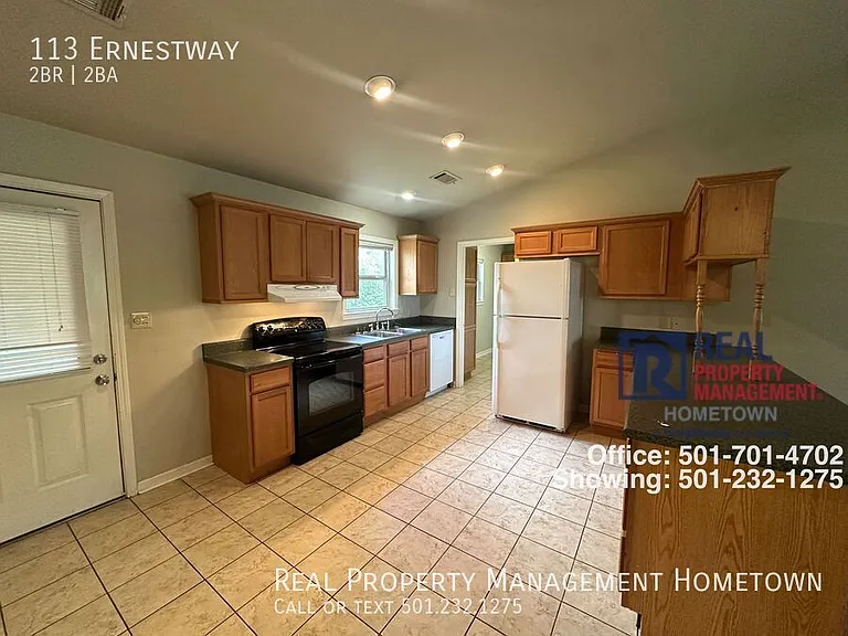 113 Ernestway St — Photo 4