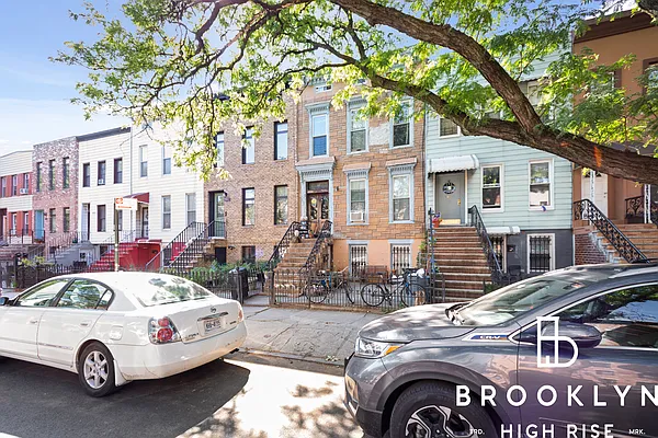 Rented by Brooklyn High Rise LLC | media 17