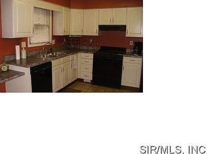 5th image of 213 Summit Hill Dr