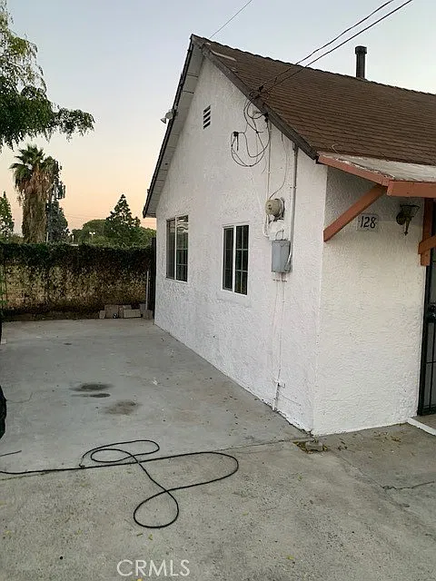 128 W Kingsley Ave