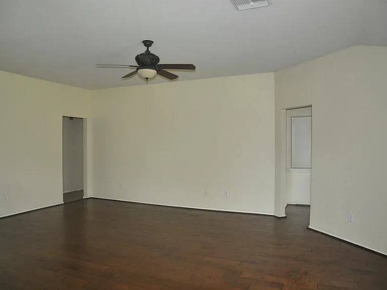 20906 Springport Ct — Photo 6
