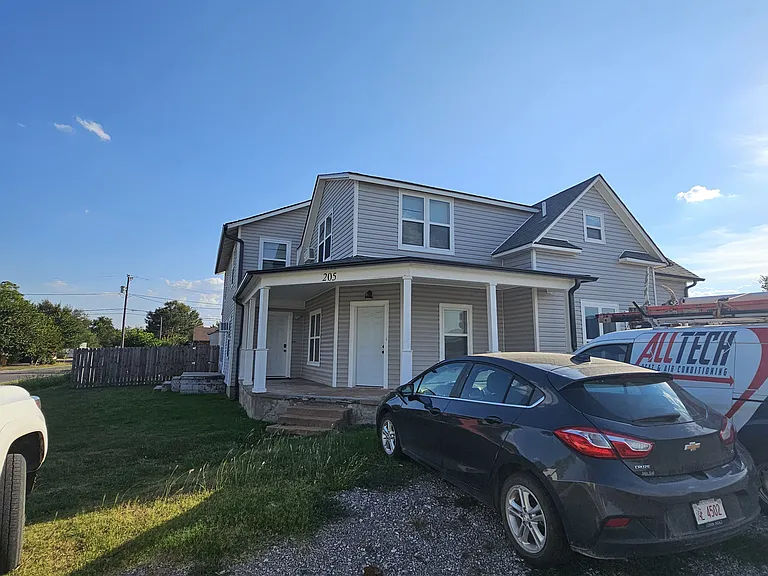 205 W Idaho Ave #5 — Photo 1