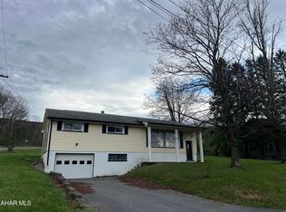 215 Dale Cir, Altoona, PA