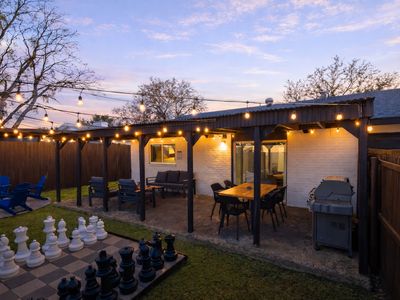 3410 Country Club Dr, Grand Prairie, TX, 75052