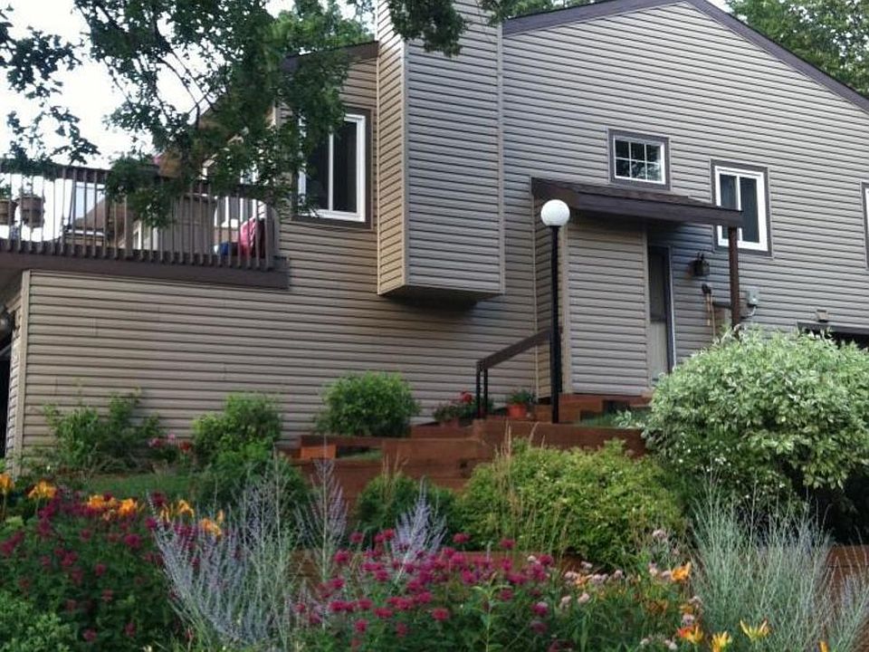 1st image of 274 River Woods Ln