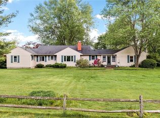 45 Ingelside Dr, Hudson, OH 44236