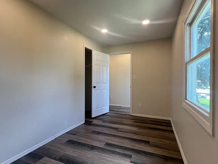5301 S Old State Road 37 — Photo 13