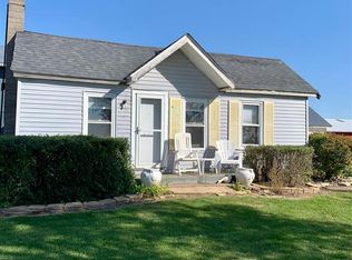 2873 Town Hall Rd, Belvidere, IL 61008