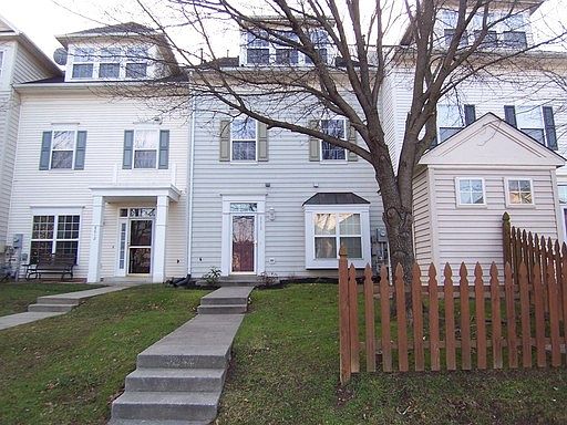 1st image of 8610 Sycamore Glen Ln