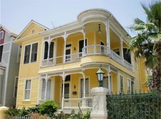 1710 Postoffice, Galveston, TX 77550