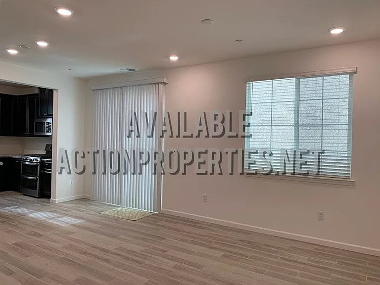 2256 Terrawood St — Photo 6