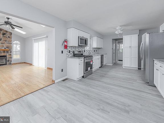 2nd image of 13 Brearly Dr
