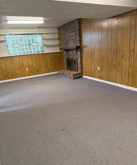 402 Woodcock Dr — Photo 34