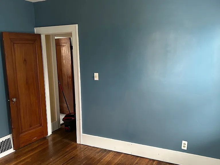 1124 Kellogg Ave — Photo 13