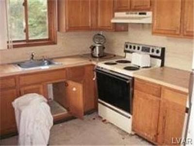 4th image of 1652 Sunnyside Dr