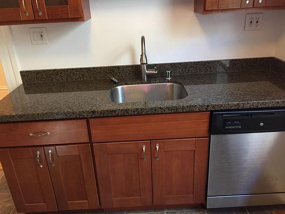 3rd image of 2201 California St APT 24