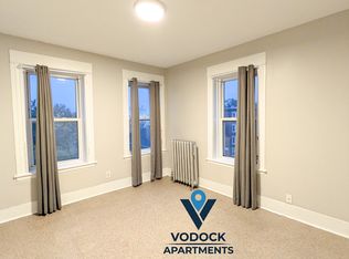 529 Union St APT 4L, Springfield, MA 01109