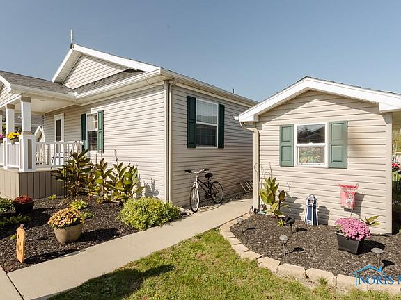 4th image of 8911 White Crane Way