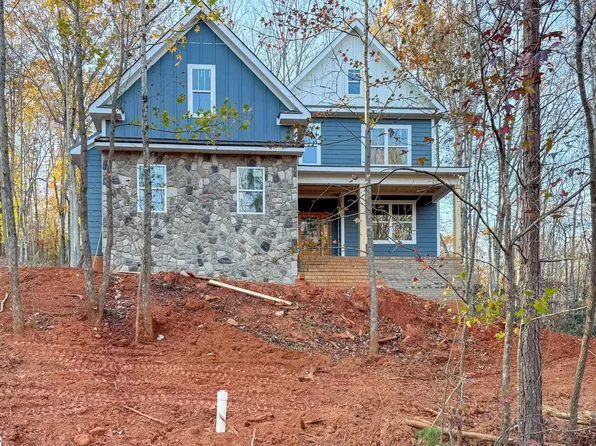 6 Falling Leaf Dr, Travelers Rest, SC 29690