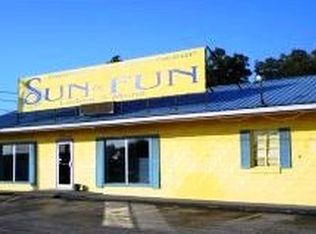 213 N Main St, Gravois Mills, MO 65037