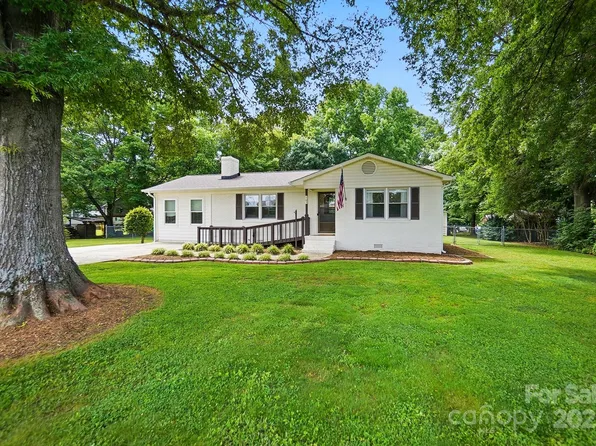 103 W Sunset Dr, Locust, NC 28097
