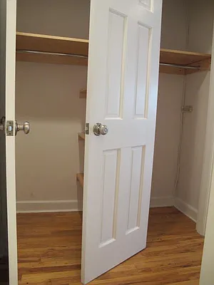 Rented by Metropolis Real Estate of Manhattan | media 31