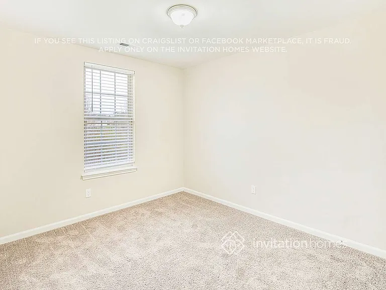 7029 Honey Tree Ln — Photo 20