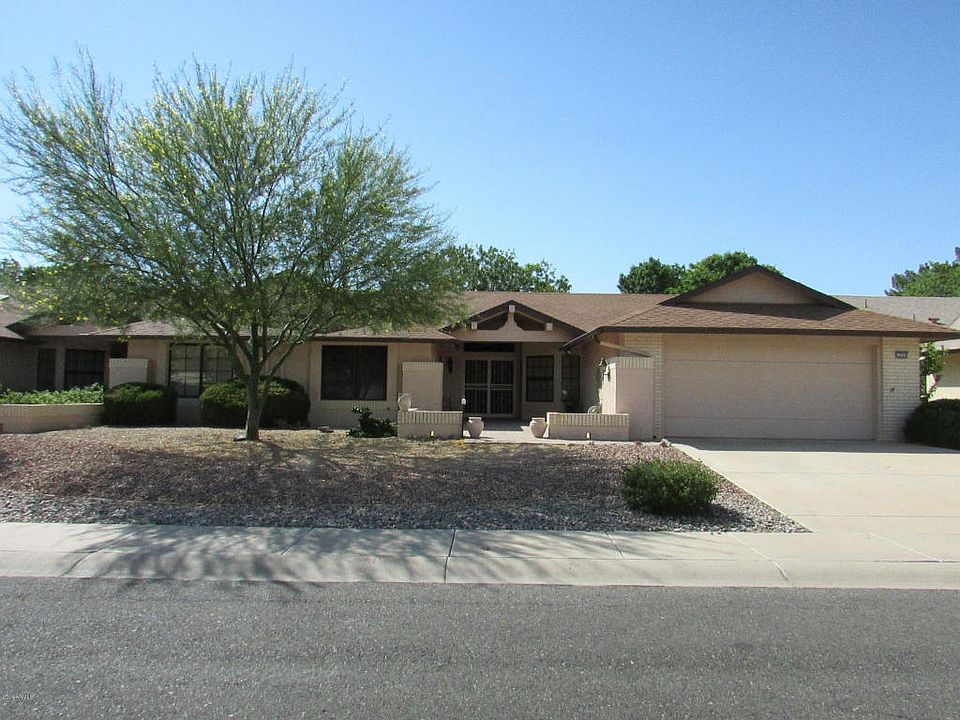 1st image of 13722 W Greenview Dr