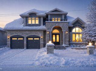 1623 Claymor Ave, Ottawa, ON K2C1T4