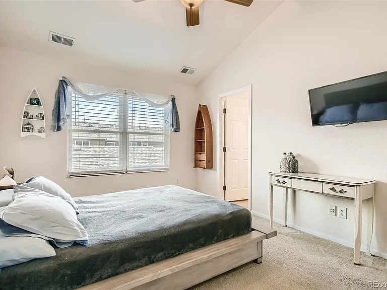 13616 Garfield St #D — Photo 18