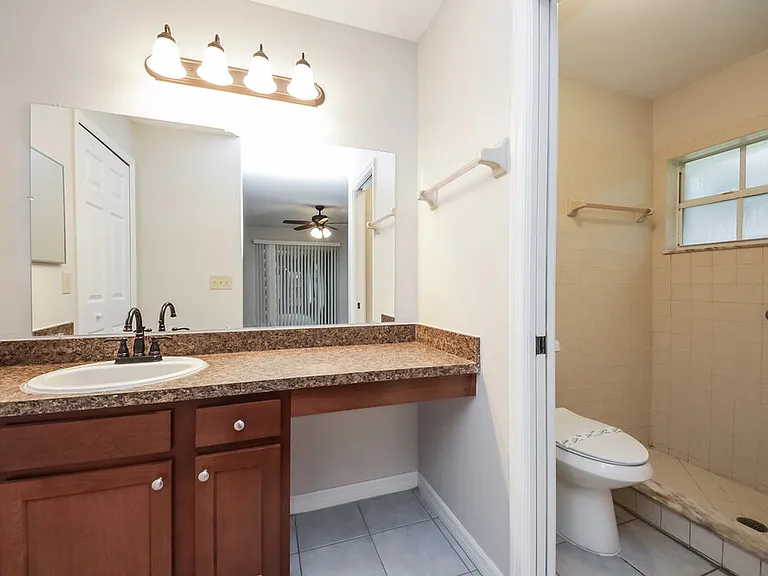 711 White River Dr — Photo 10