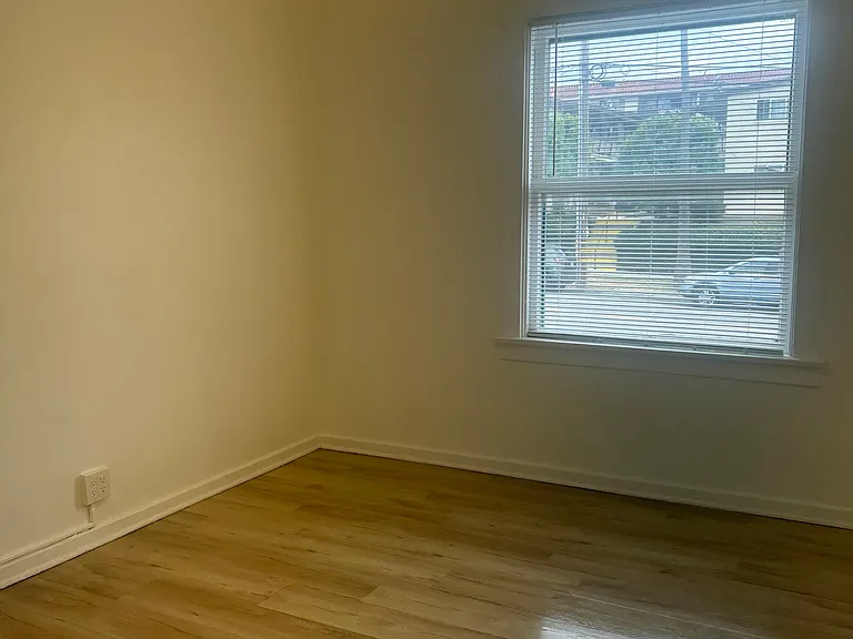 3700 S Pacific Ave #1 — Photo 20