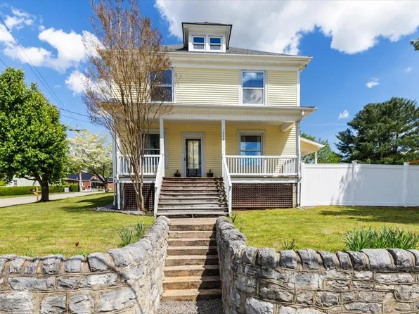 1900 W Main St, Radford, VA 24141