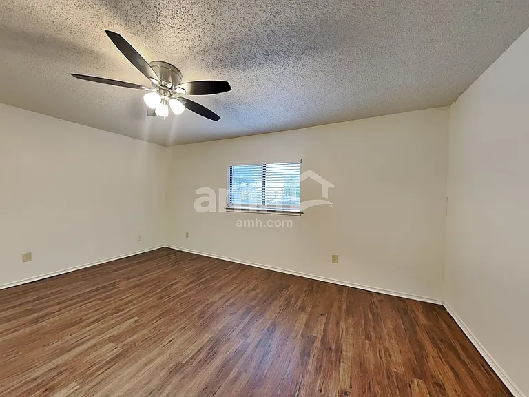 9506 Arcade Rdg — Photo 12
