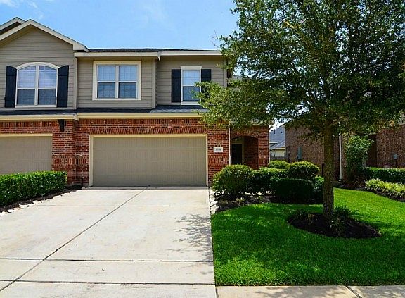 2nd image of 5318 Summit Hollow Dr