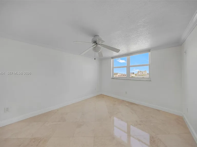 720 Collins Ave #603 — Photo 31