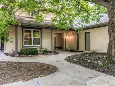 6719 W 108th Ter, Overland Park, KS, 66211