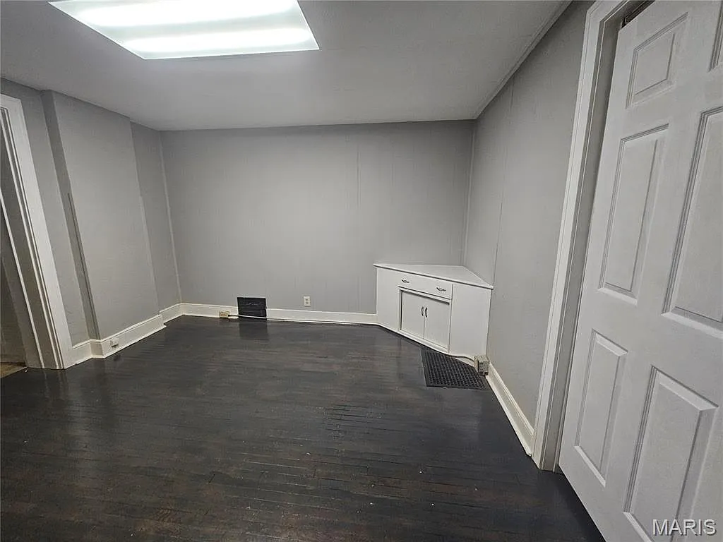 1 bed, 1.0 bath, 453 sqft, $725 — Photo 1